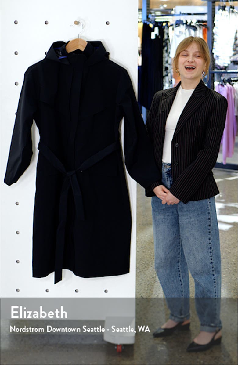 Sportswear Tech Pack Long Hooded Jacket, sales video thumbnail