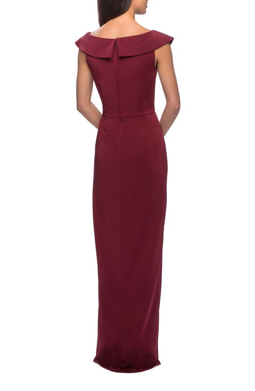 La Femme Long Jersey Dress With Ruching And Cap Sleeves In Burgundy