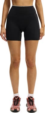COTTON ON BODY Women
s Active Ultra Soft Side Pocket Bike Short
