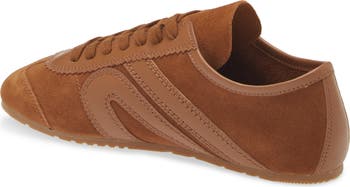 Aleta Sneaker