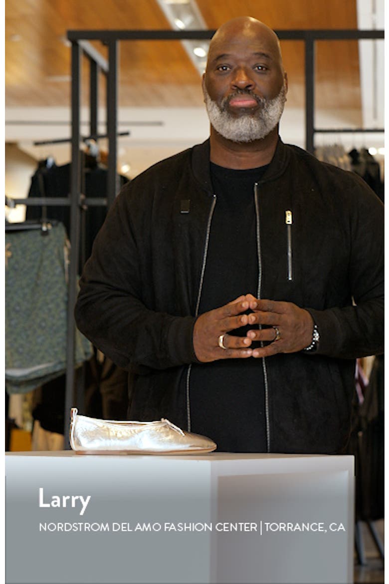 Ari Ballet Flat video