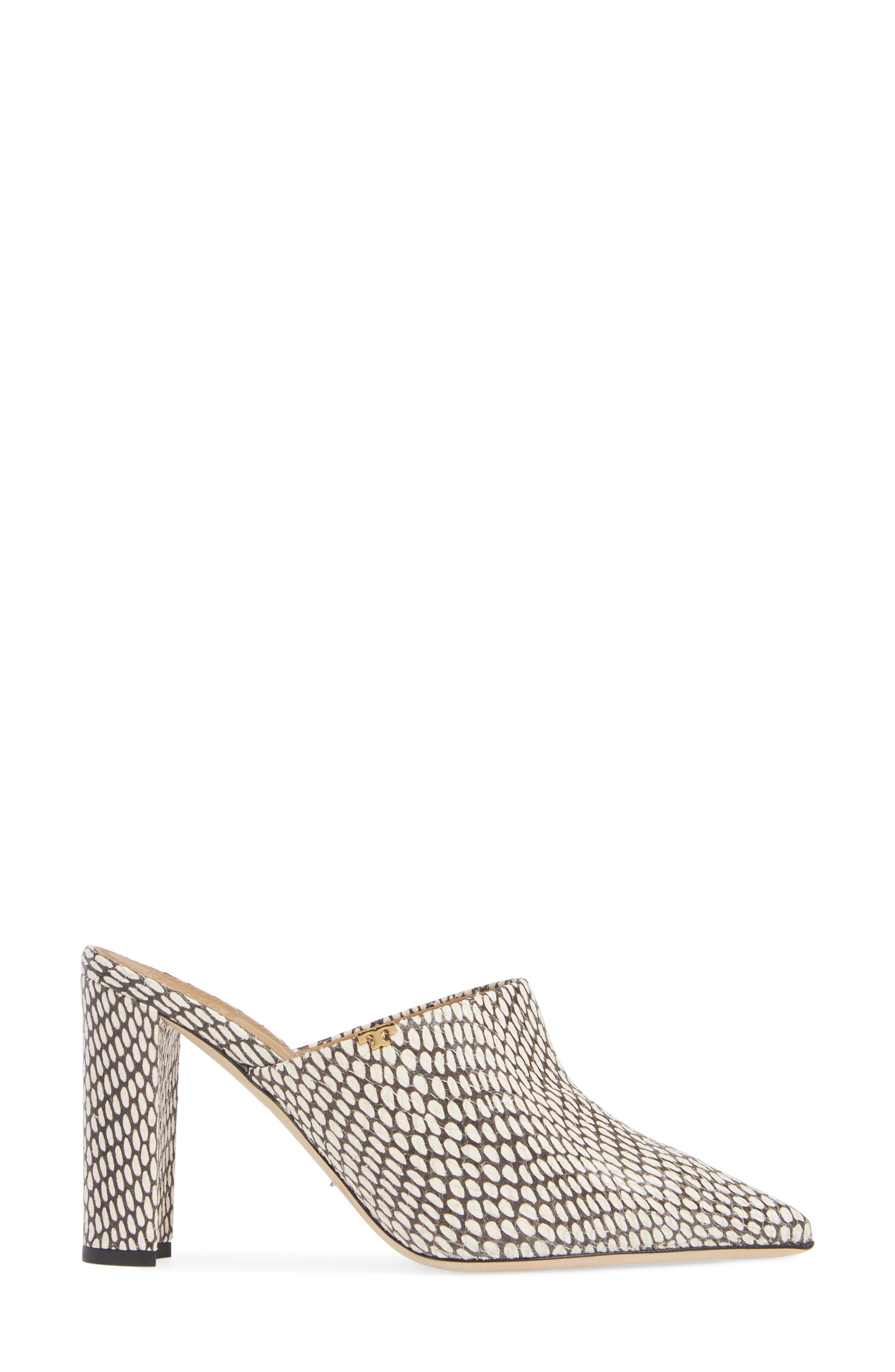 Penelope Mule, Alternate, color, KING COBRA