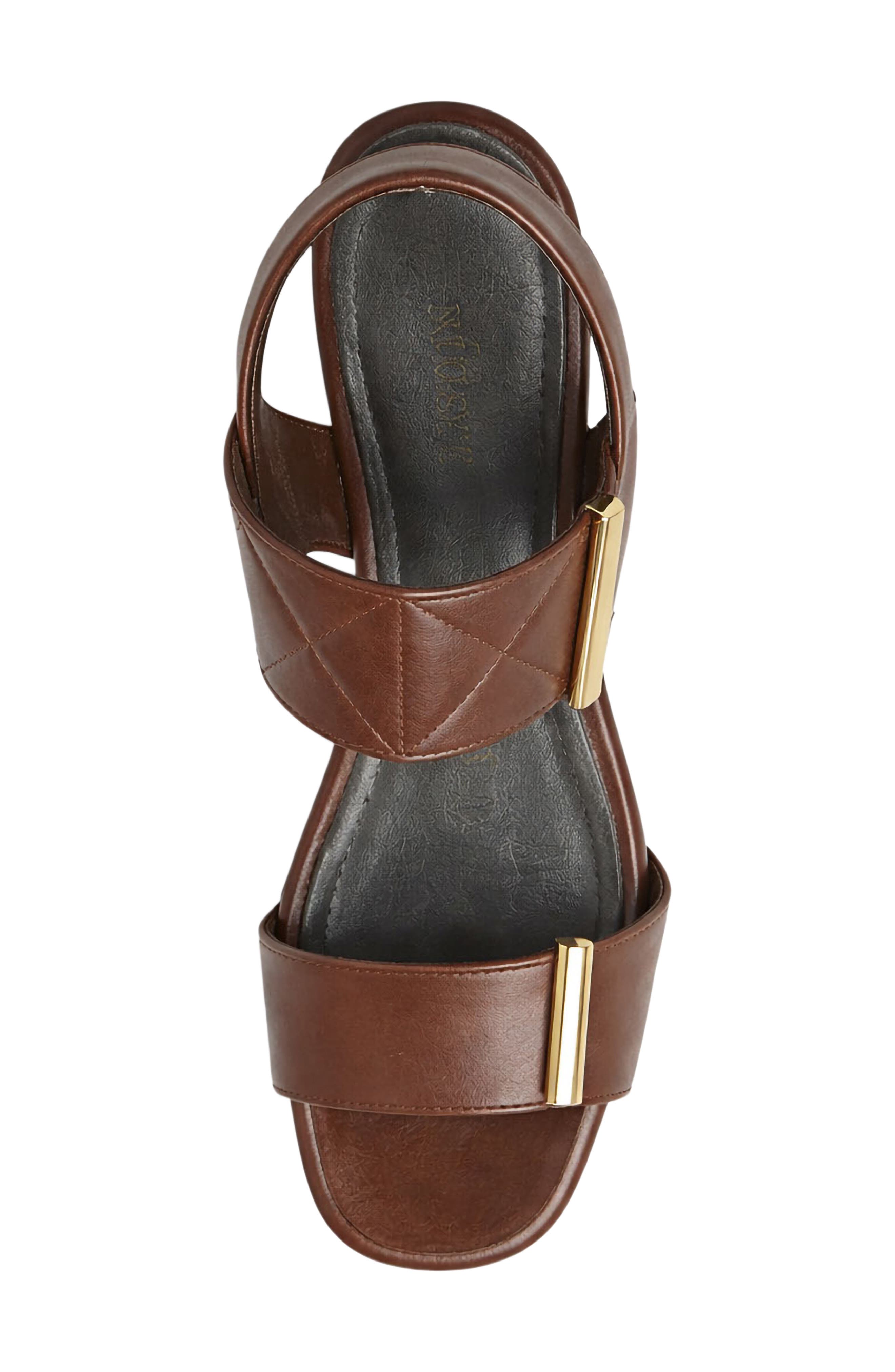 AquaDiva Leather Sandal, Alternate, color, Chocolate