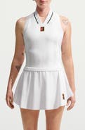 Nike Court V-Neck Sleeveless Performance Tank