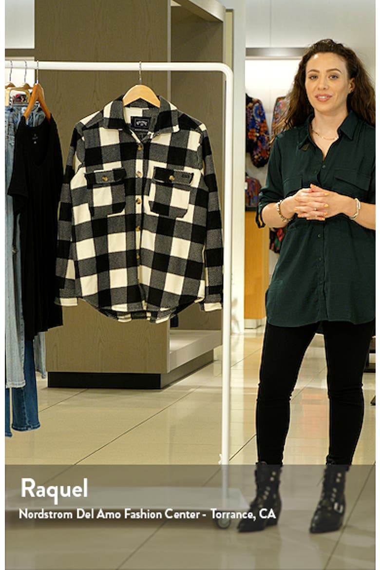 Forge Fleece Shirt Jacket video
