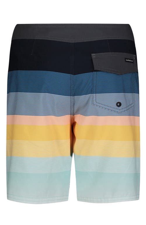 QUIKSILVER QUIKSILVER KIDS' EVERYDAY MASSIVE STRIPE SWIM TRUNKS 