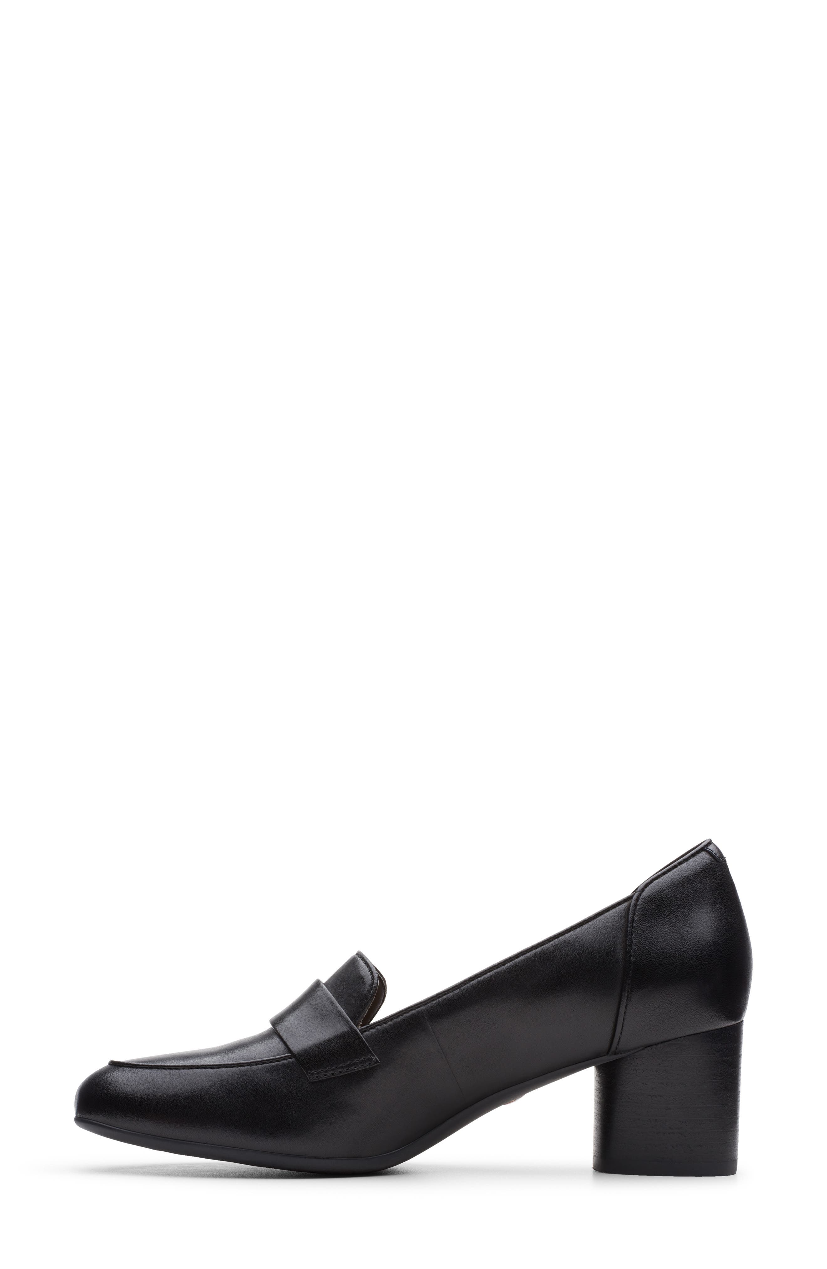 Clarks<sup>®</sup> Un Cosmo Step Pump, Alternate, color, 