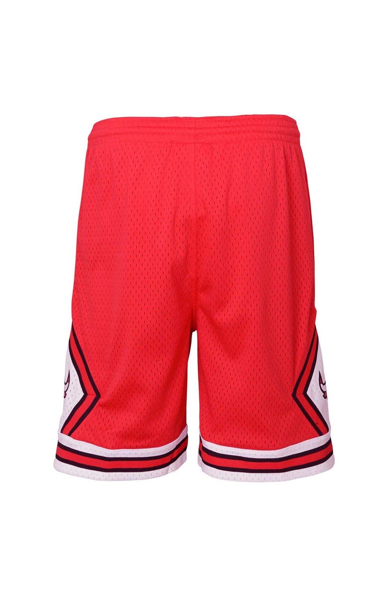 Mitchell & Ness Youth Mitchell & Ness Red Chicago Bulls Hardwood Classics Swingman Shorts, Alternate, color, Red