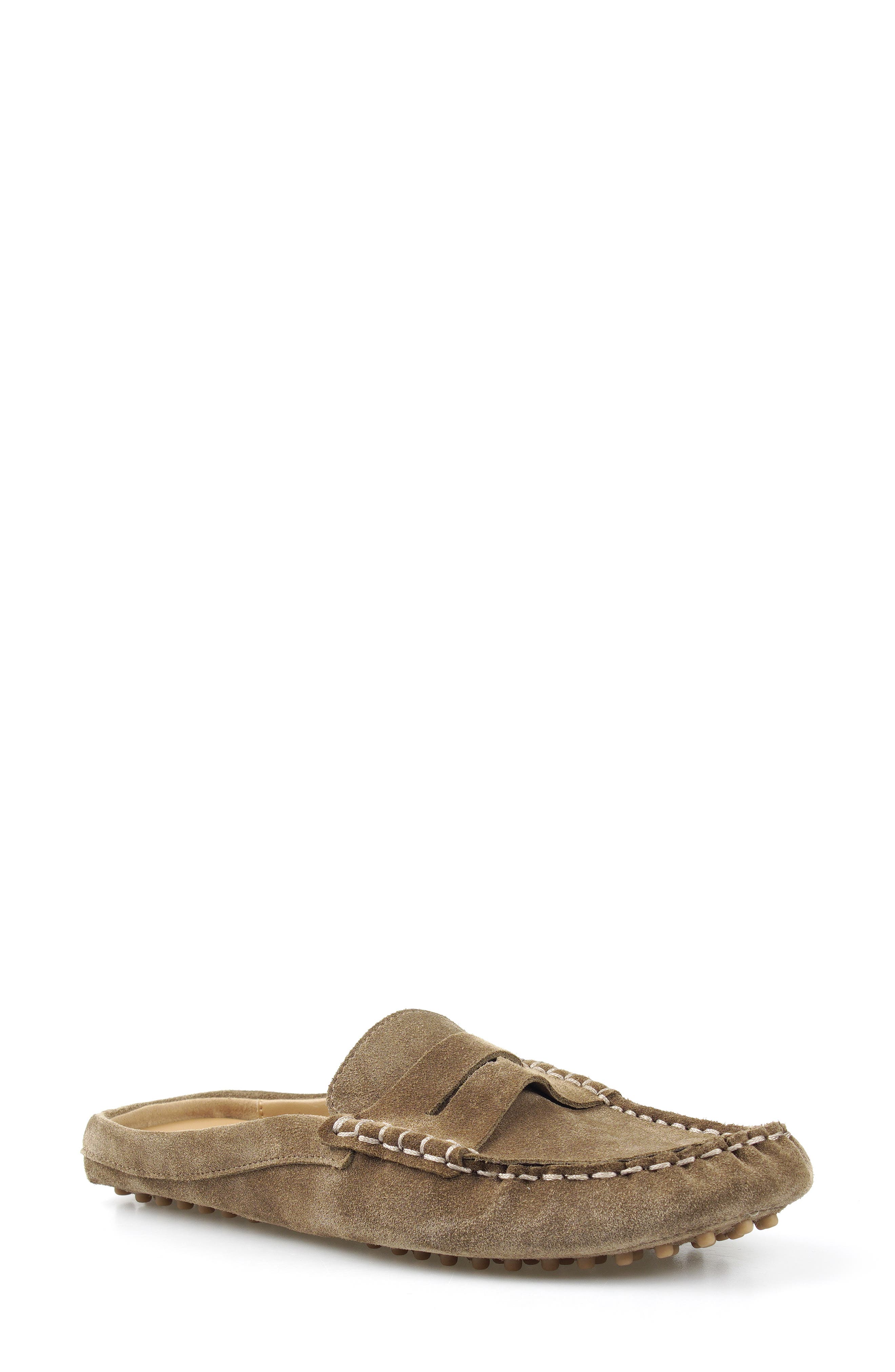 SAND SUEDE