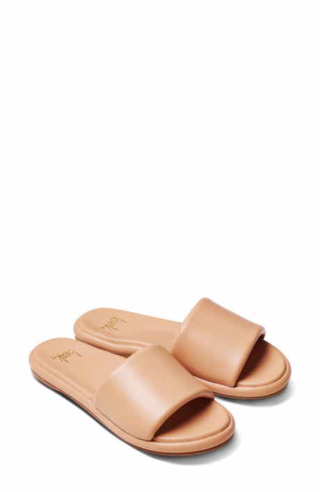 Puffbird Slide Sandal