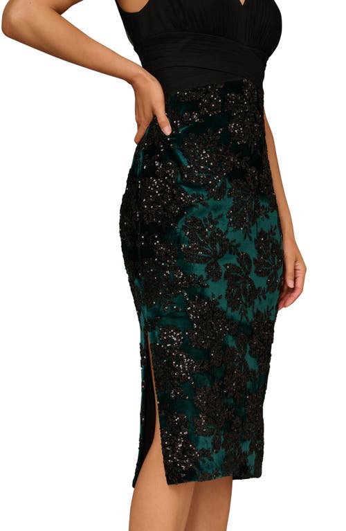 Aidan Mattox Sequin Velvet Sleeveless Cocktail Dress In Green