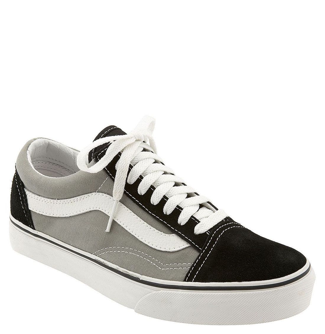 Vans Old Skool Sneaker, Main, color, 