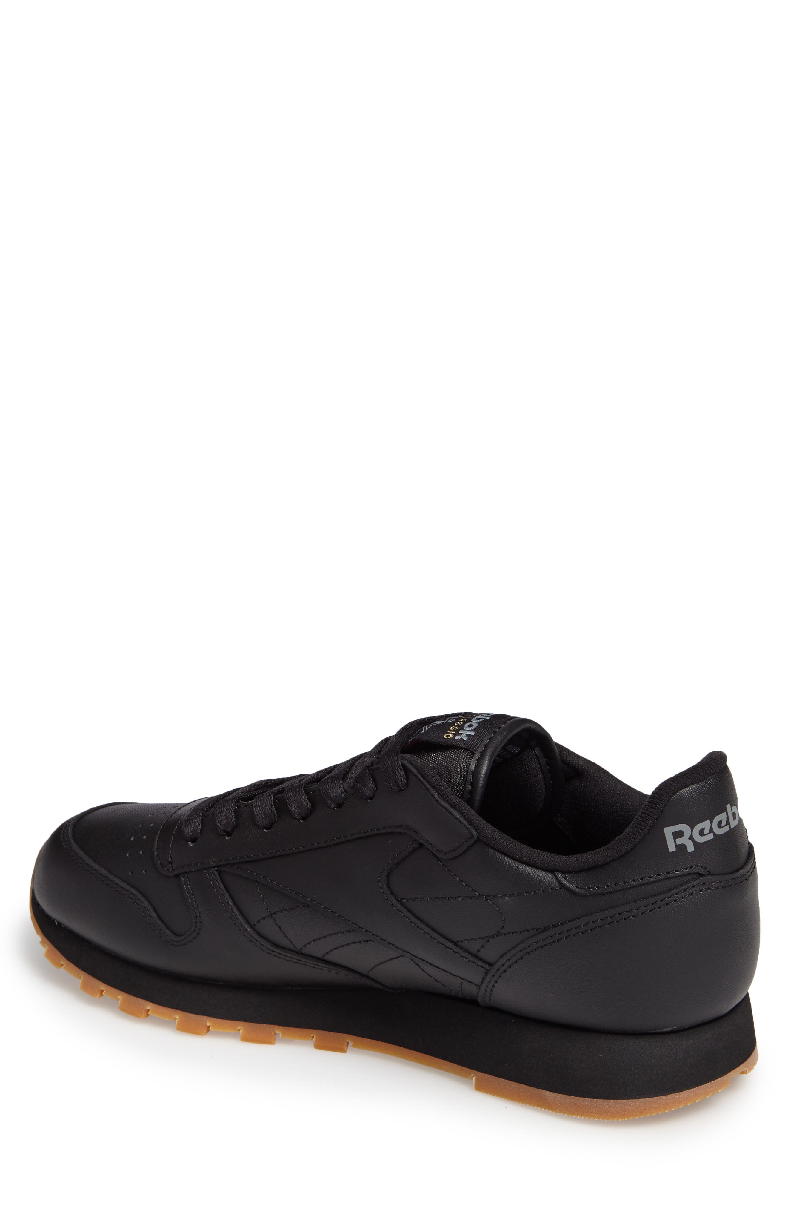 Classic Leather Sneaker, Alternate, color, BLACK/ GUM