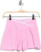 YOGALICIOUS Woven Colby Crossover Shorts