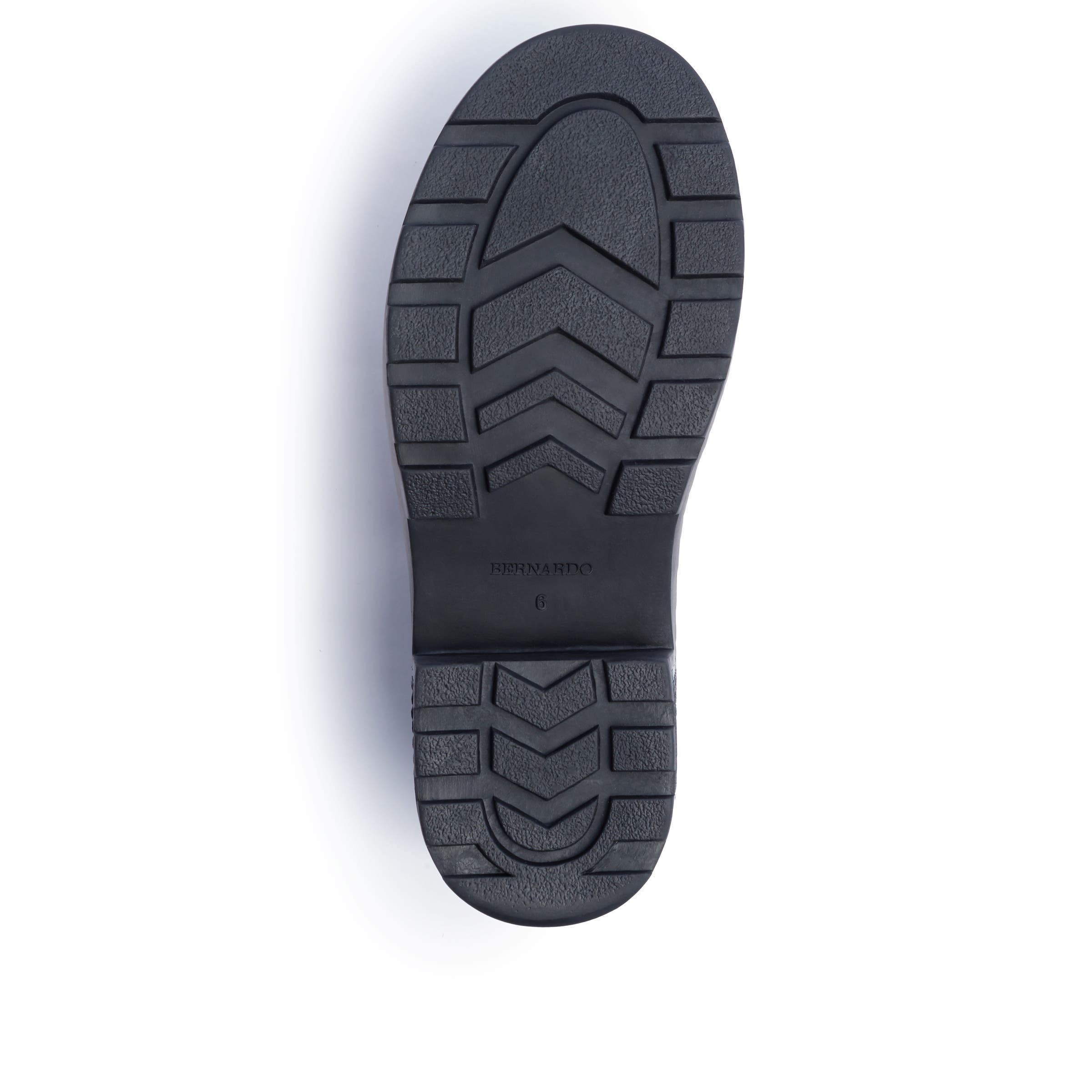 Bernardo Footwear Nico Boat Loafer, Alternate, color, Black