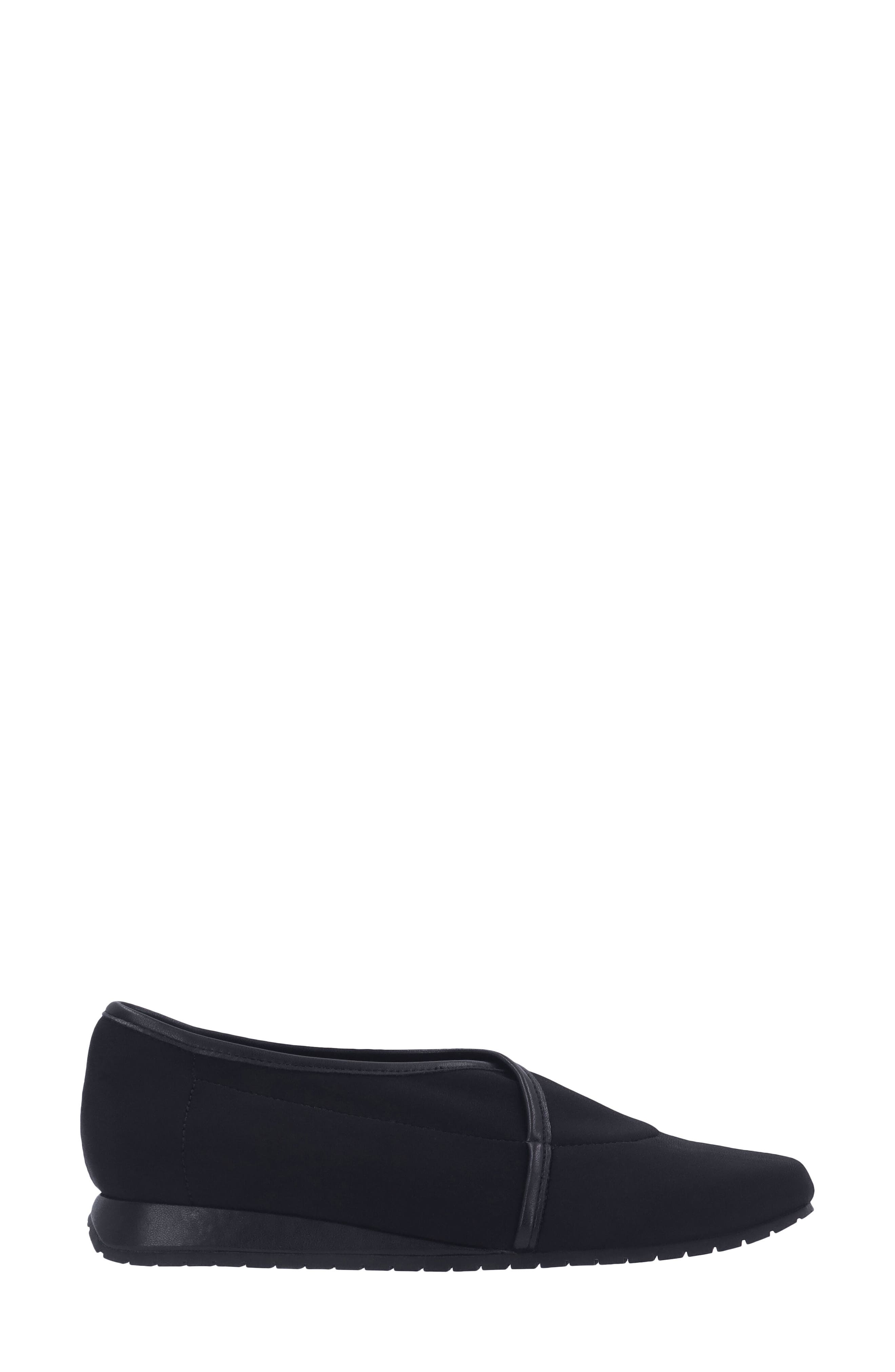 L'Amour des Pieds Taura Flat, Alternate, color, Black