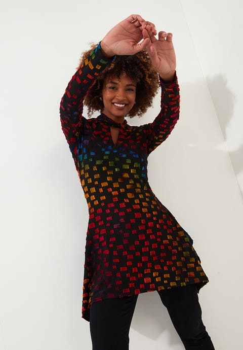 Sharkbite Keyhole Burnout Tunic (Plus)