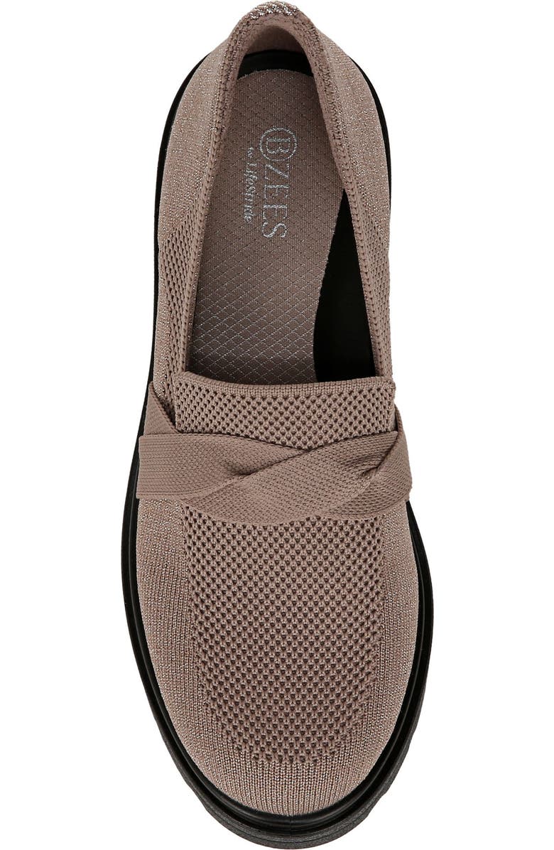 BZees Muse Bow Loafer, Alternate, color, Brown