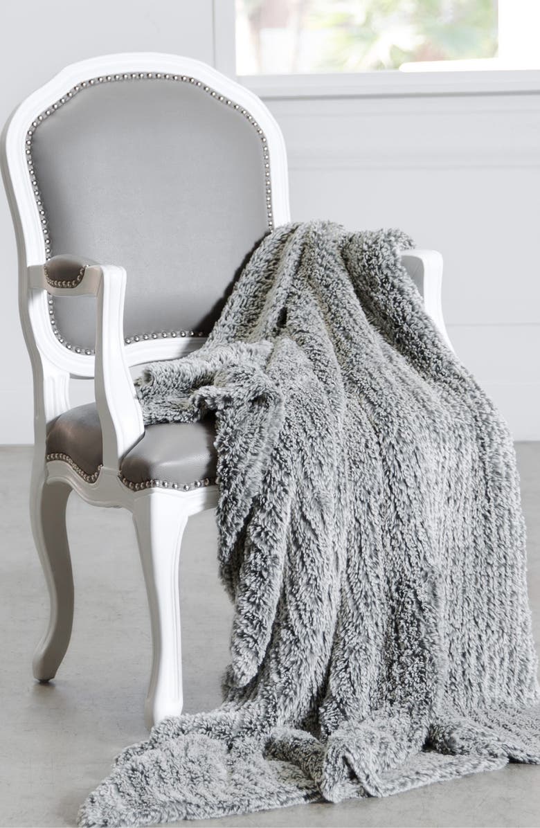 Little Giraffe Giraffe at Home Luxe<sup>™</sup> Knit Throw Blanket, Alternate, color, Fog