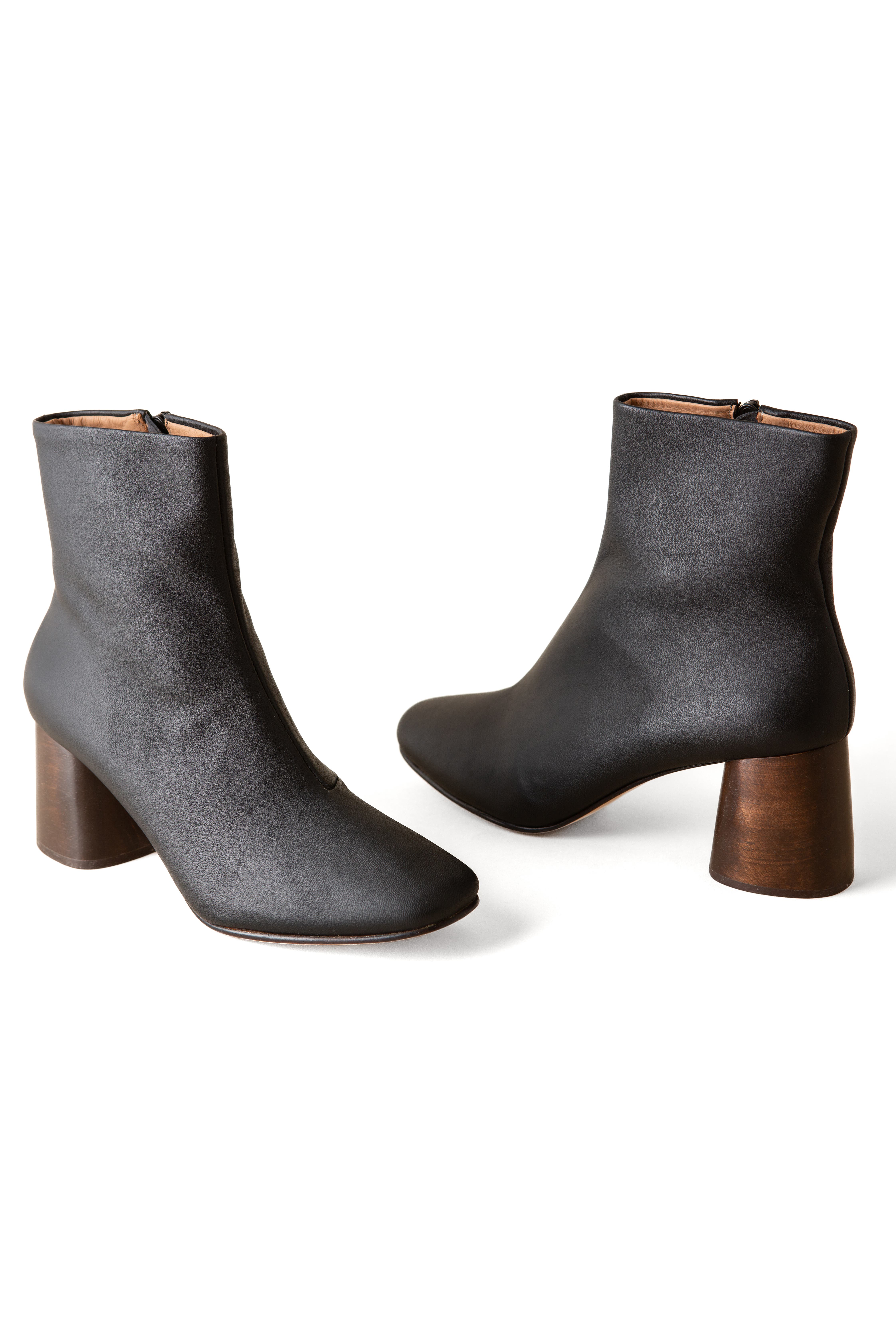 Huma Blanco Harlow Boot, Alternate, color, Coal