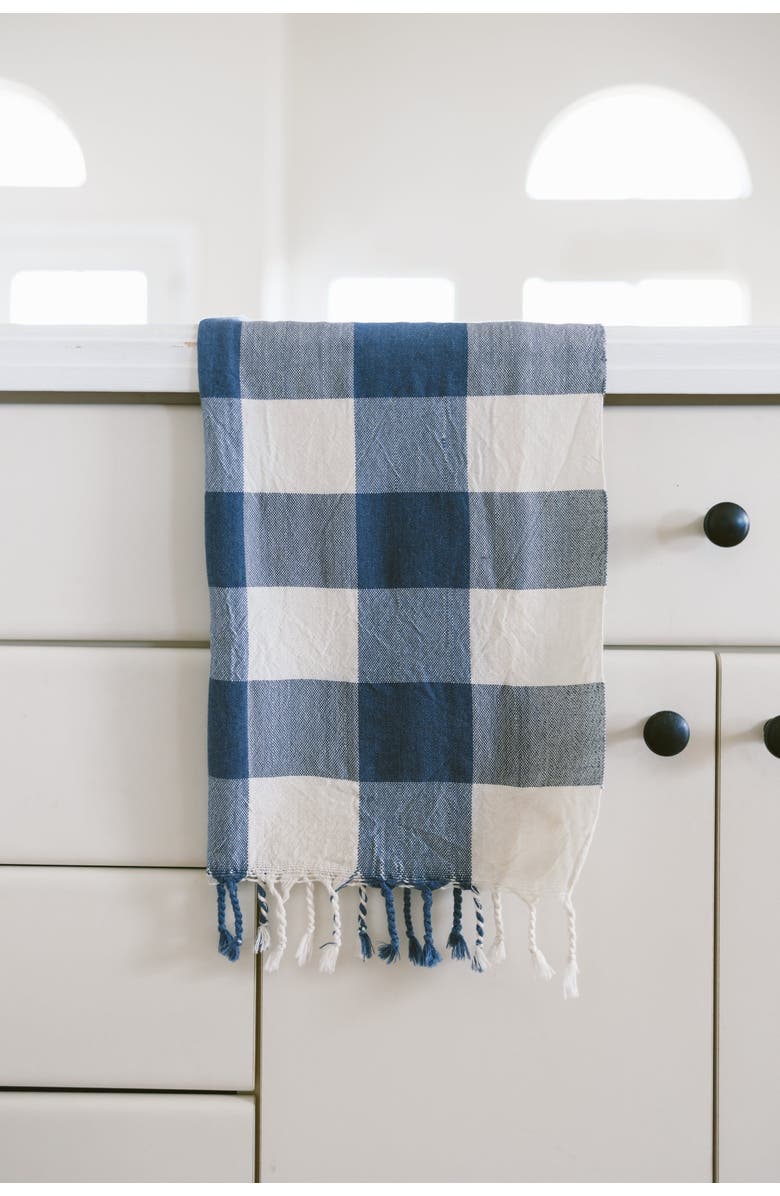 Home and Loft Gingham Hand Towel, Alternate, color, Ivory