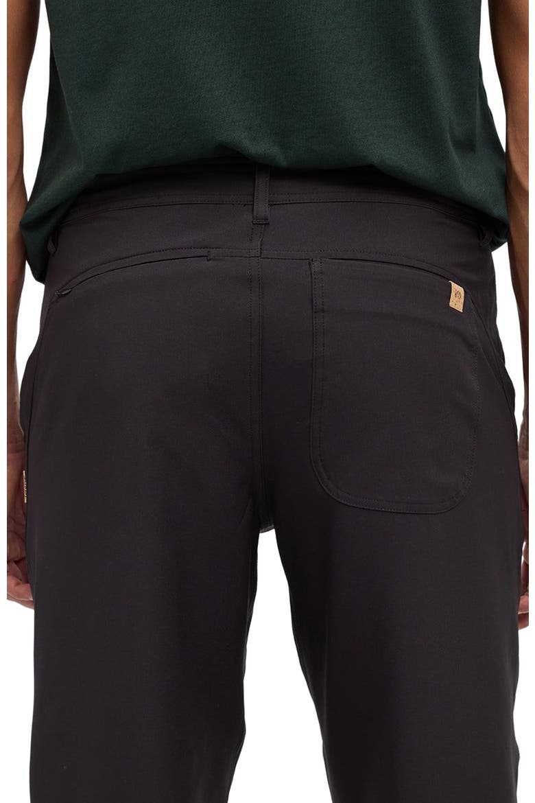 Rainier Jogger, Alternate, color, Meteorite Black