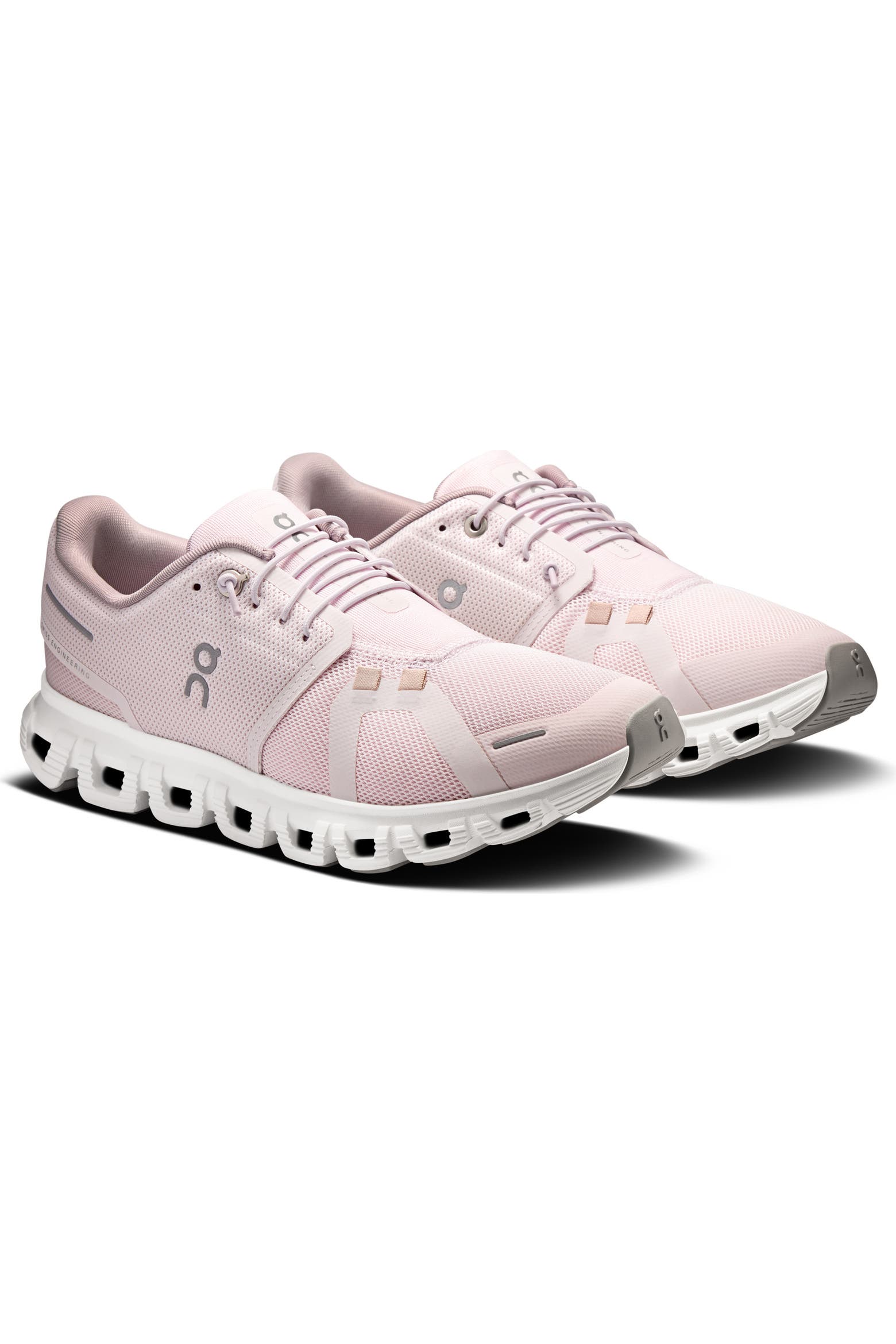 Cloud 6 Sneaker