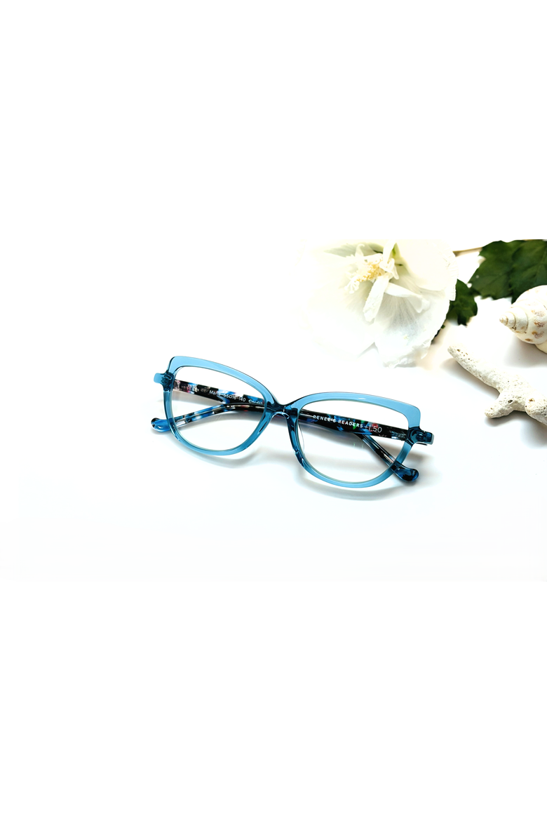 Maria Photochromic Blue Light Reading Glasses, Alternate, color, Blue Crystal