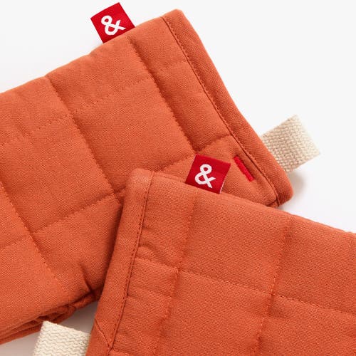 Hedley & Bennett Quilted Solid-color Oven Mitts, Set Of 2 In Paprika