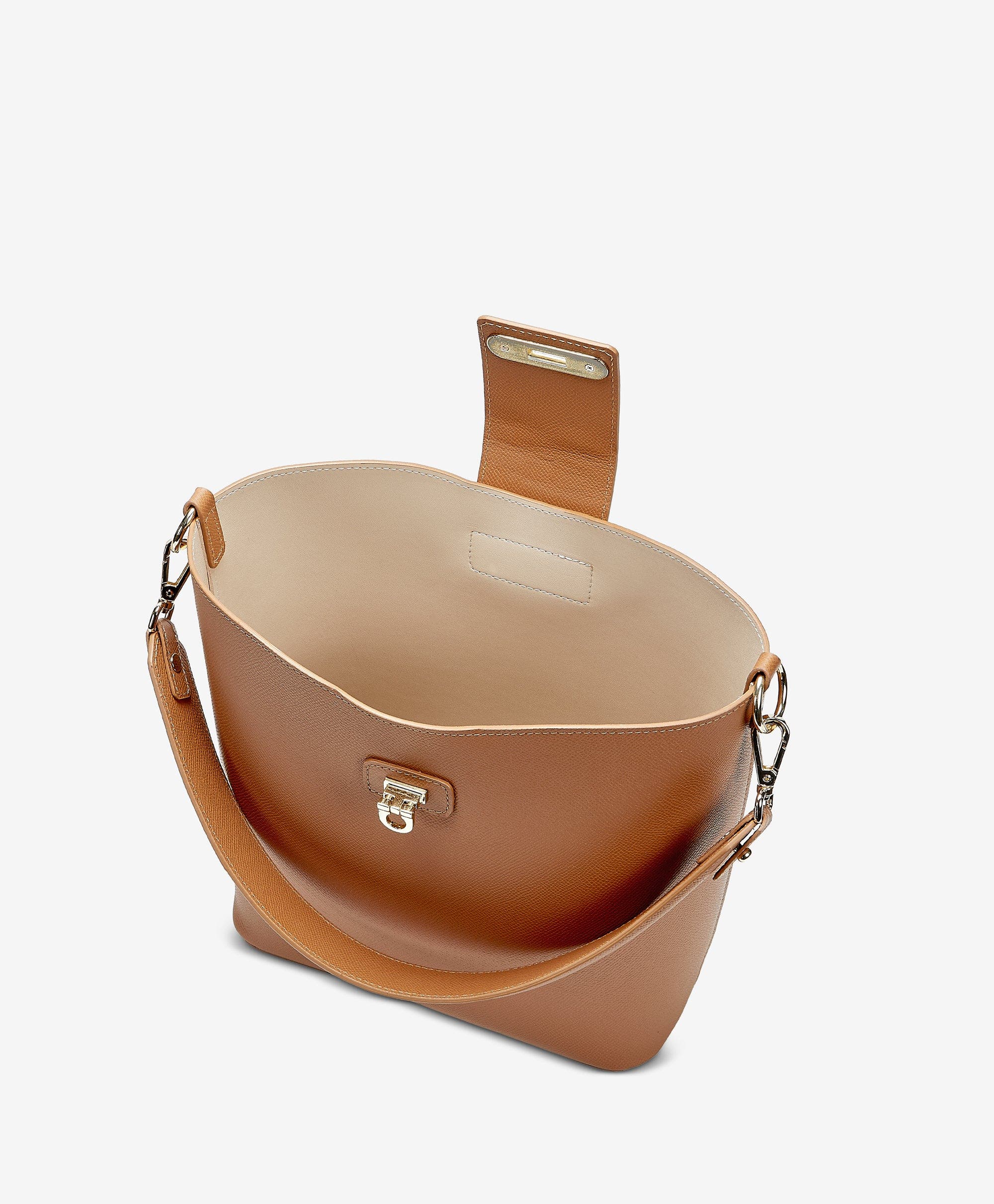 GiGi New York Isabel Bucket Bag, Alternate, color, Tan