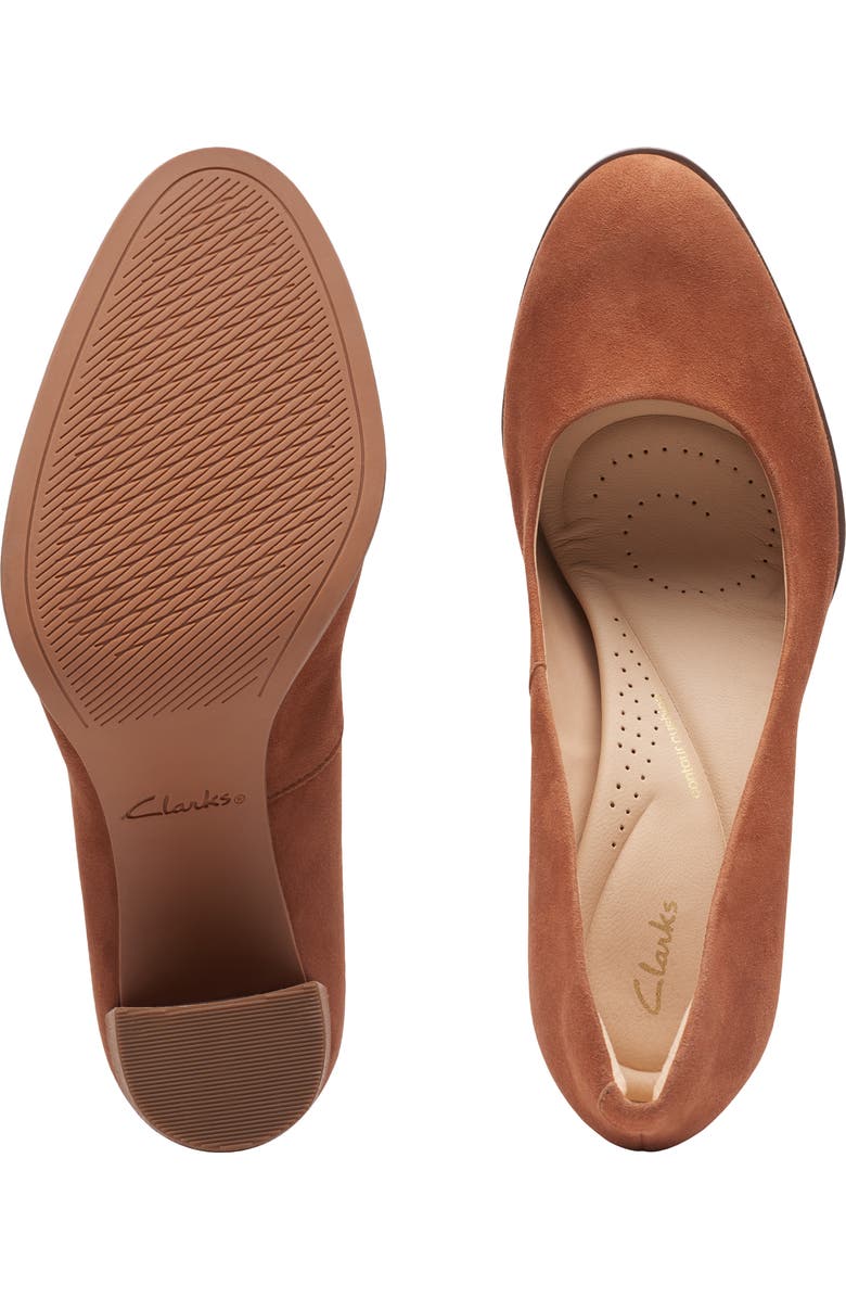 Clarks<sup>®</sup> Freva85 Court Pump, Alternate, color,