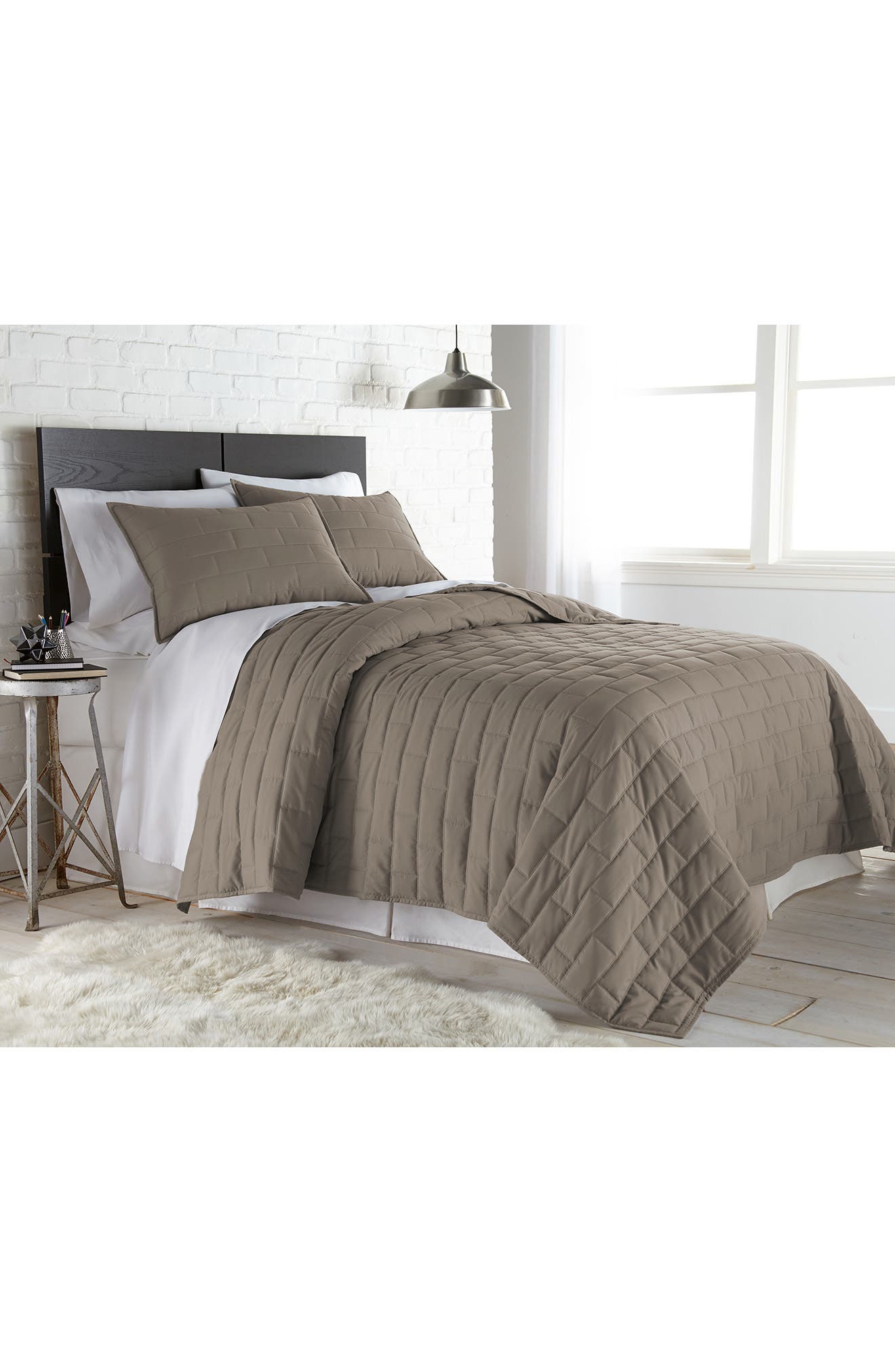 selected DARK TAUPE