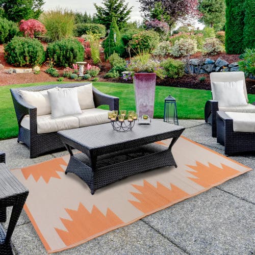 Northlight 4x6ft Aztec Print Rectangular Outdoor Area Rug In Multi
