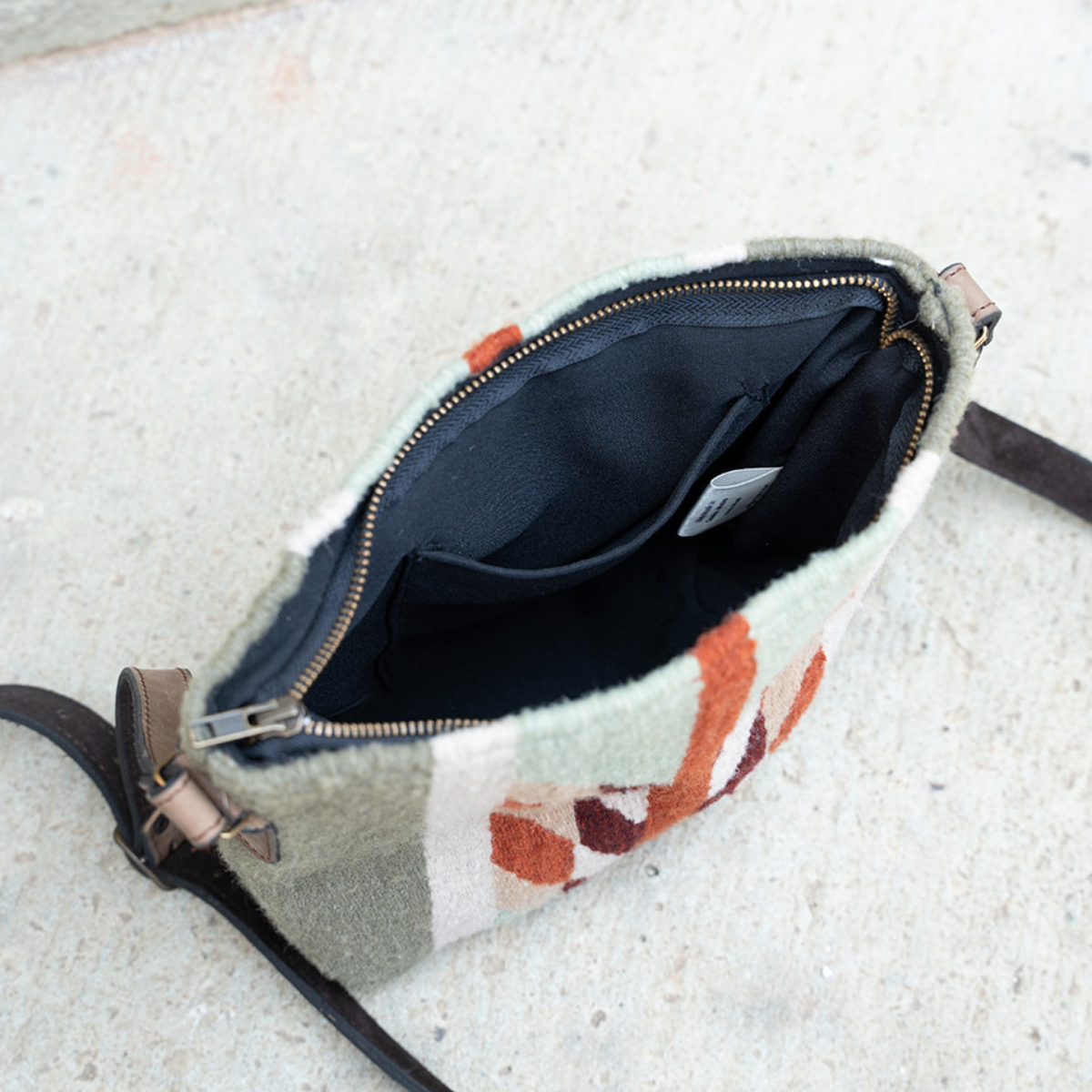 Amasouk Tierra Verde Crossbody, Alternate, color, Red