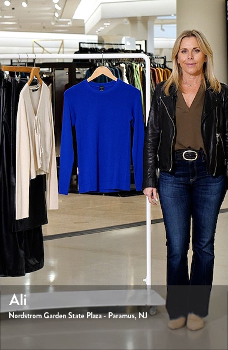 Glisten Seamless Long Sleeve Top, sales video thumbnail