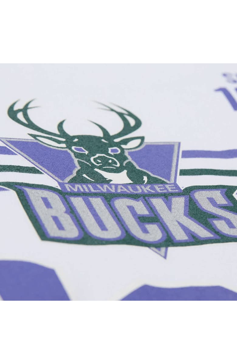 Mitchell & Ness Unisex Mitchell & Ness White Milwaukee Bucks Hardwood Classics Vintage Team Origins Premium T-Shirt, Alternate, color, White