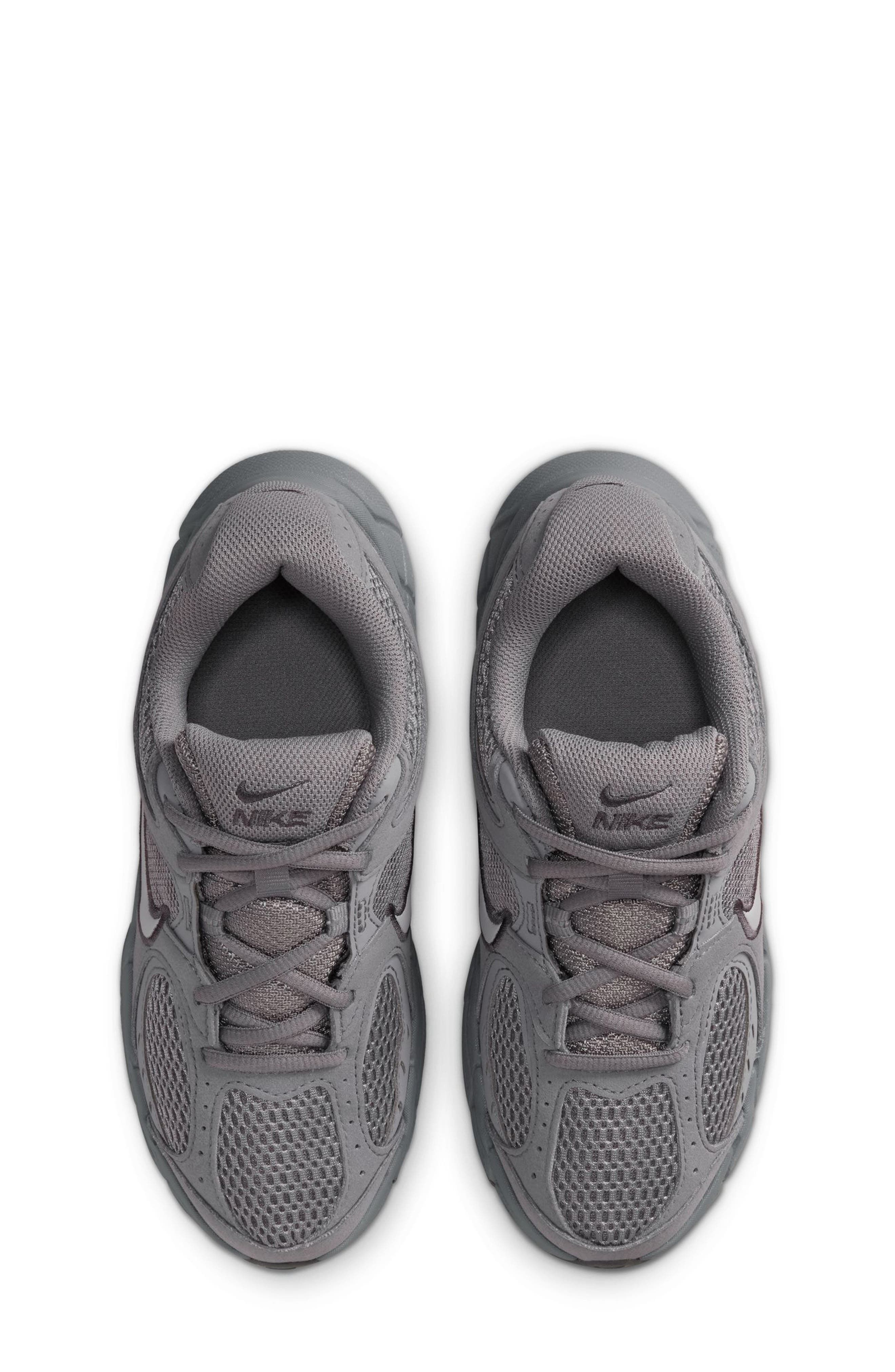 Nike Kids' V5 Running Shoe, Alternate, color, 