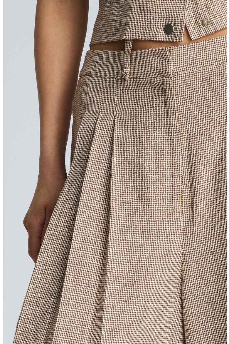 Triple Pleat Wide Leg Linen Blend Pants, Alternate, color, BRUNETTE/ PURE WHITE