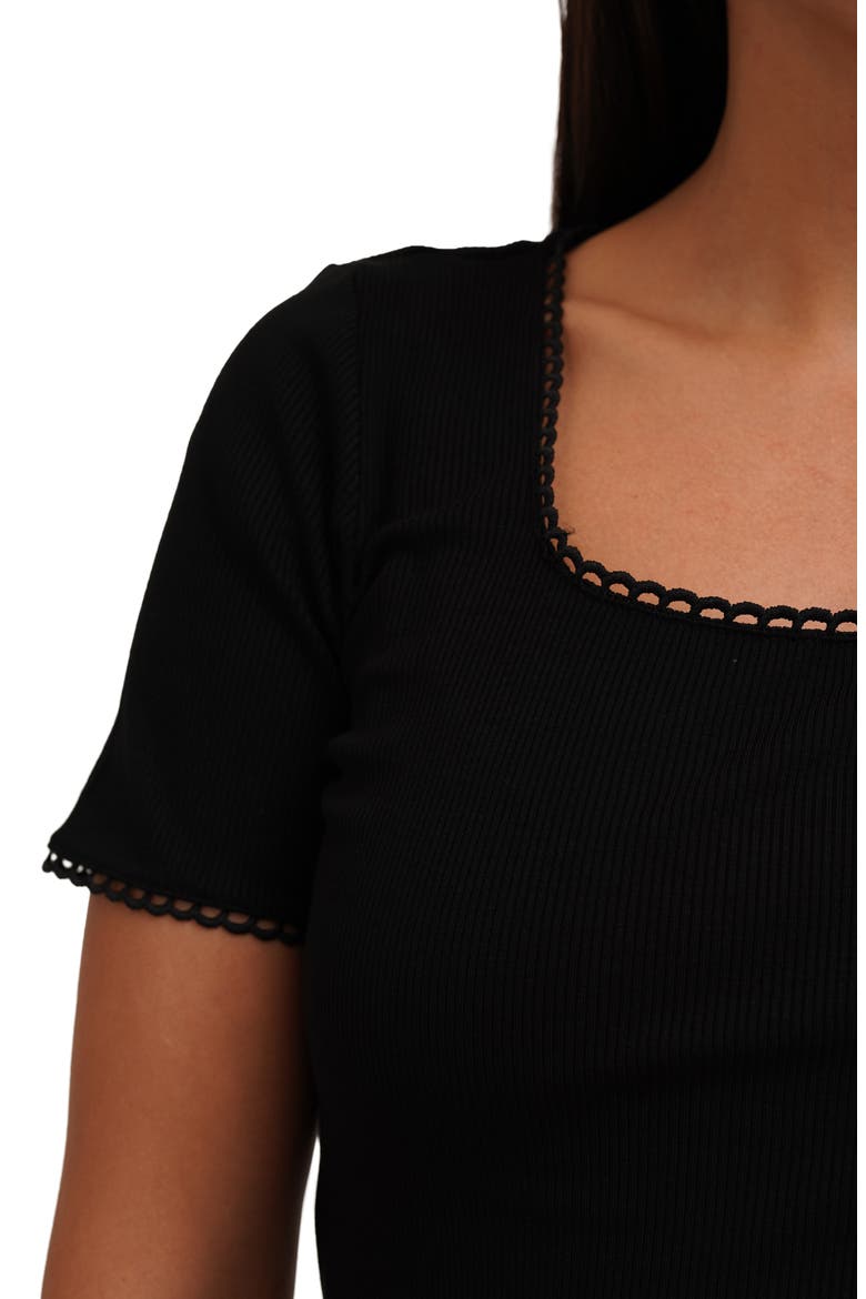Scallop Trim Short Sleeve Ribbed Top, Alternate, color, BLACK