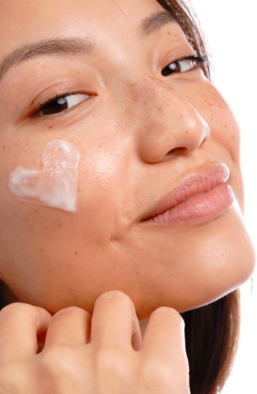 Fré Skincare Recover Me Restorative Night Cream In White