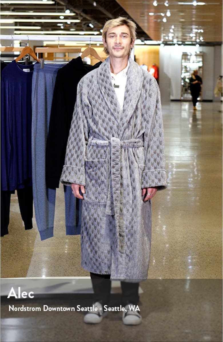 Houndstooth Stripe Fleece Robe, sales video thumbnail