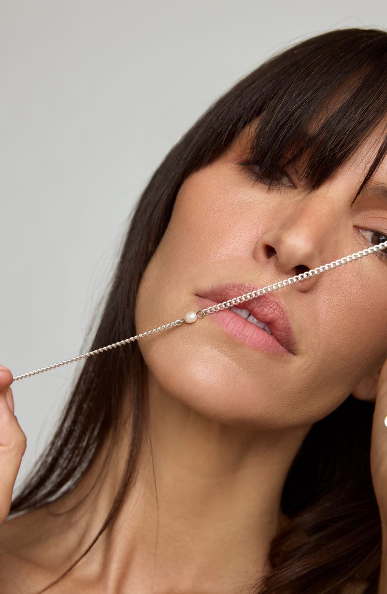 st. Moran Freshwater Pearl Pendant Curb Chain Necklace, Alternate, color, White