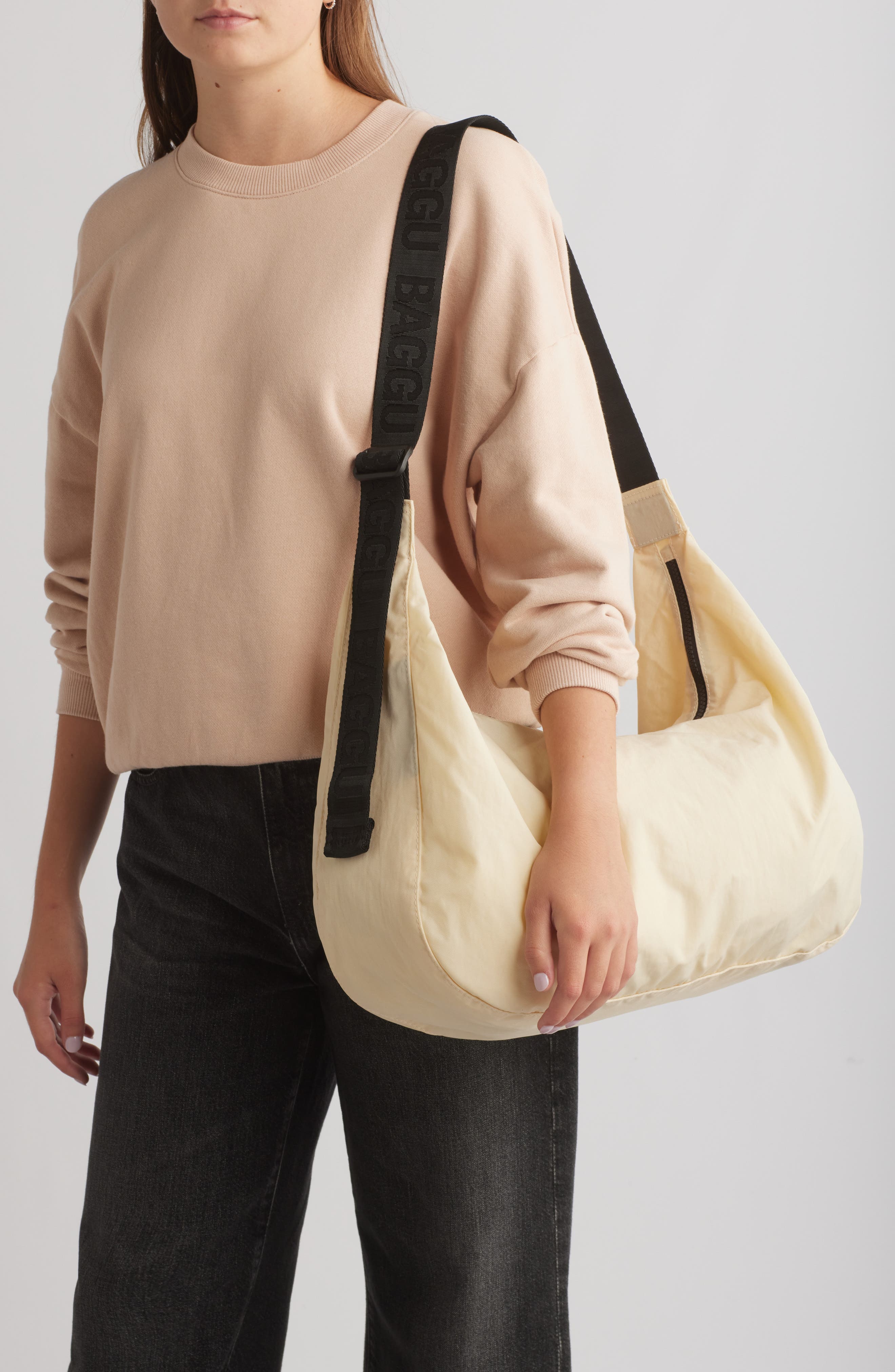 Baggu Large Nylon Crescent Bag, Alternate, color, 