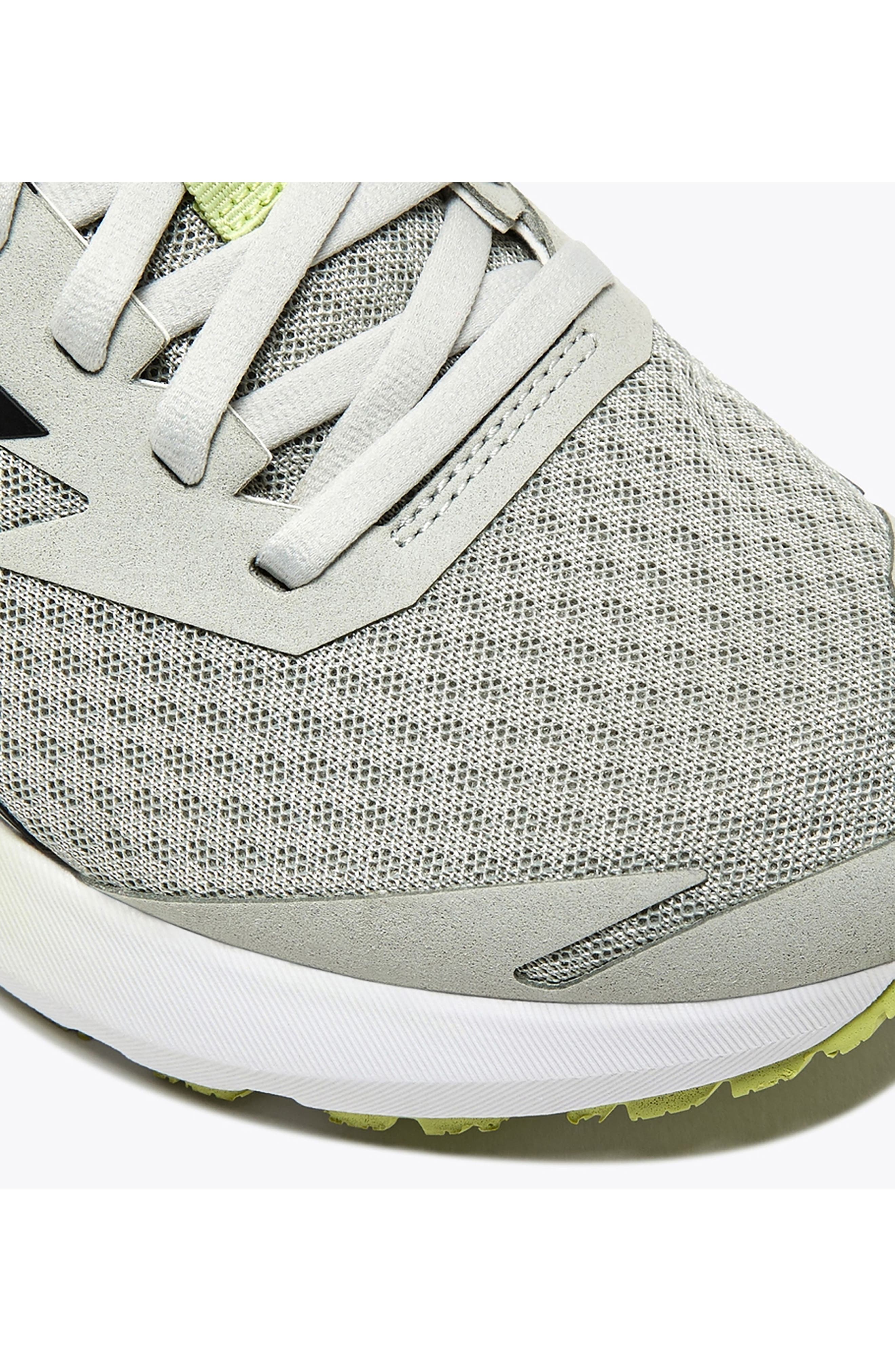Diadora Mythos Vigore 3 Running Shoe, Alternate, color, Silver/ White/ Black