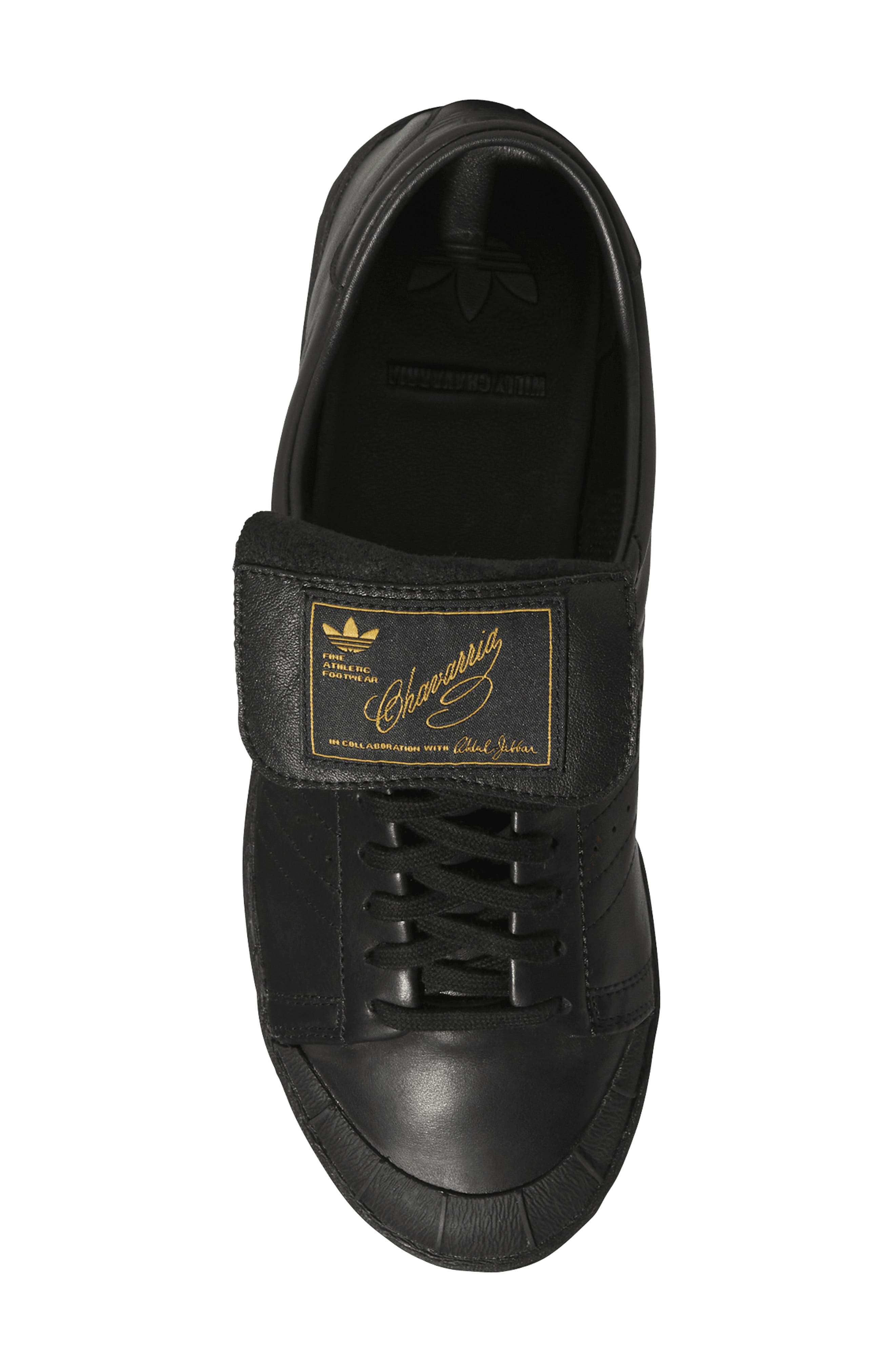 adidas Chavvaria Jabbar Low Top Sneaker, Alternate, color, Core Black