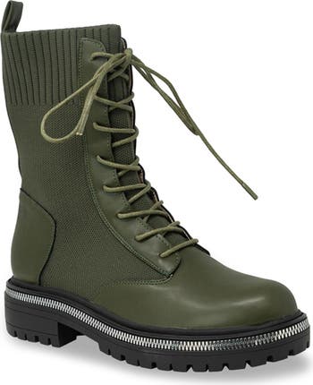Zipper Trim Knit Boot
