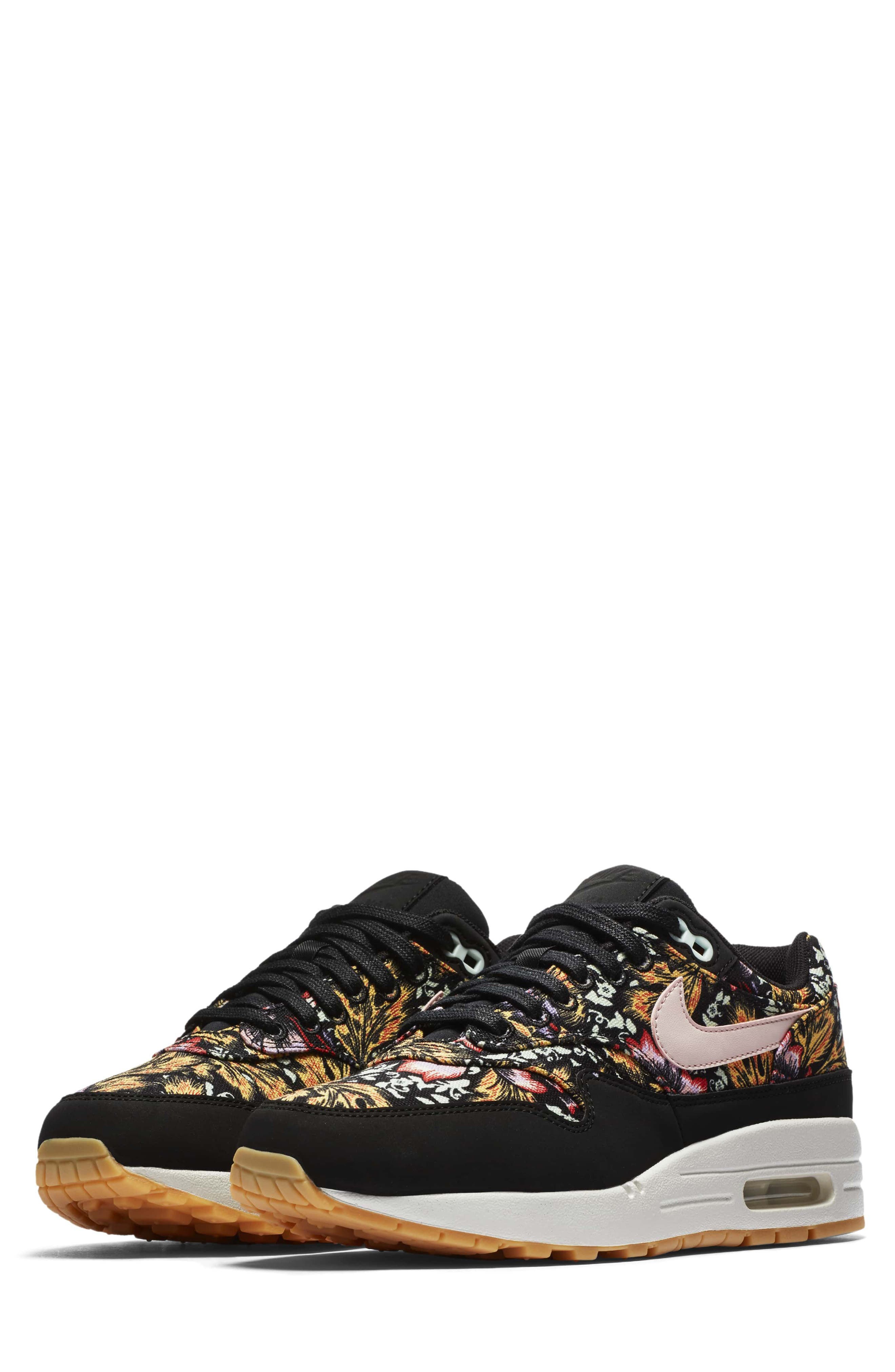 Nike Air Max 1 QS Sneaker, Main, color, 