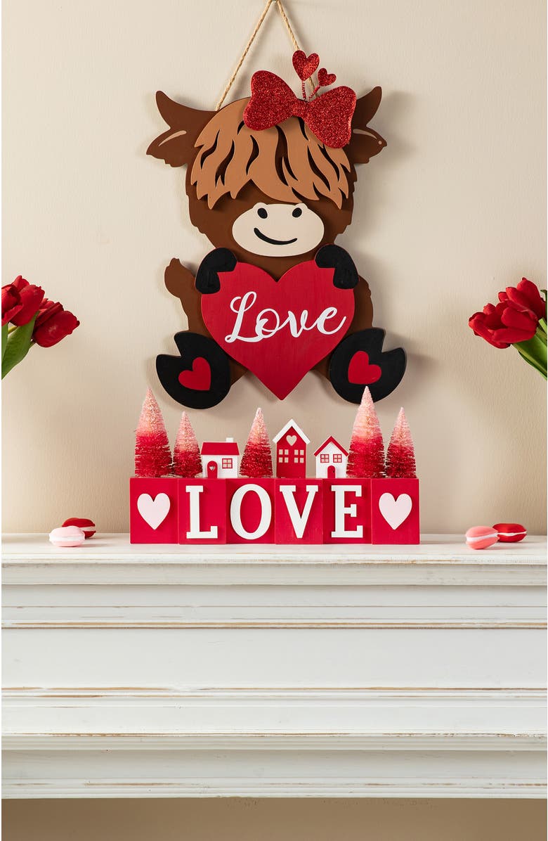 Glitzhome 14"L Valentine
s Wooden House Brush Trees LOVE Table Decor, Alternate, color, Red