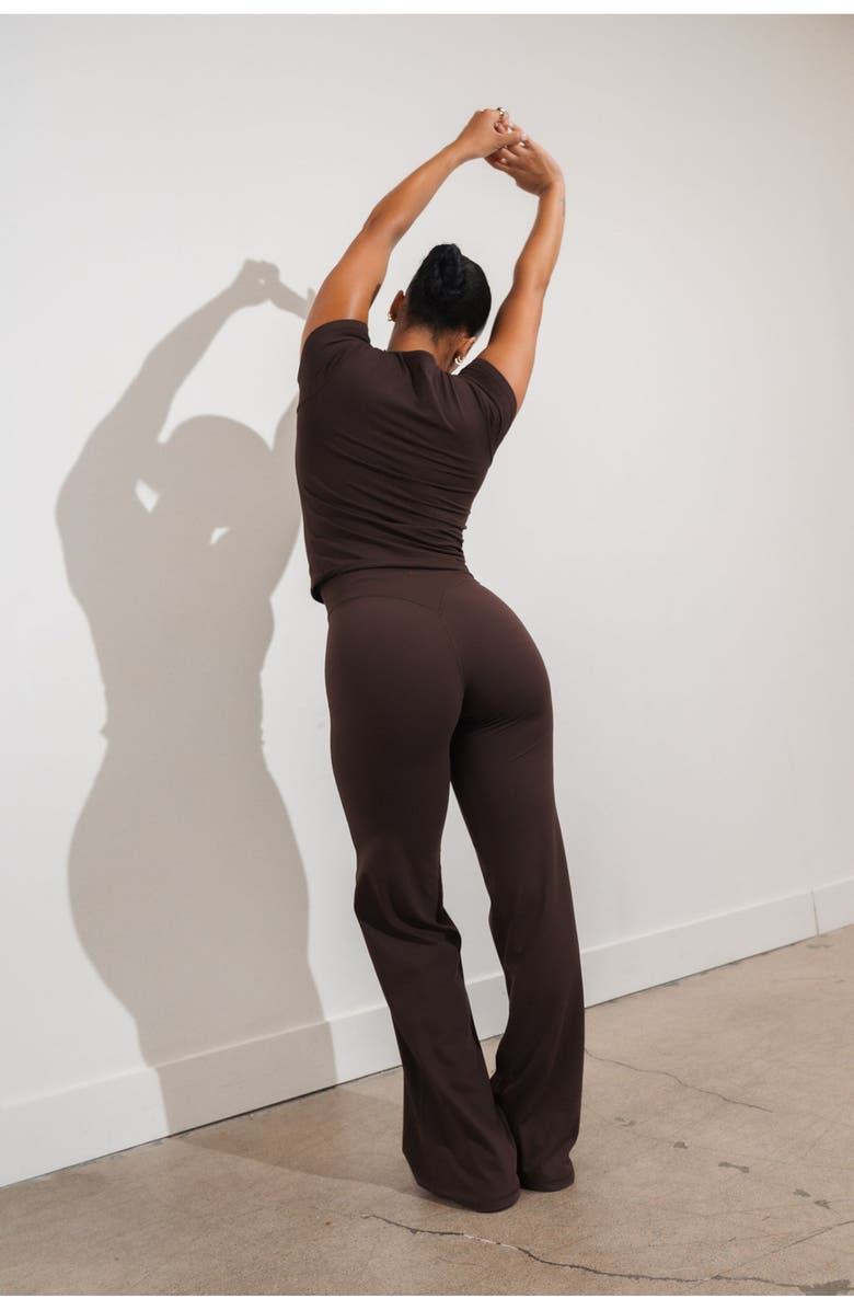 Vitality Cloud II Relaxed Trouser - Short, Alternate, color, Espresso