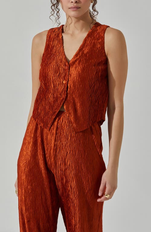 Astr The Label Plissé Vest In Rust